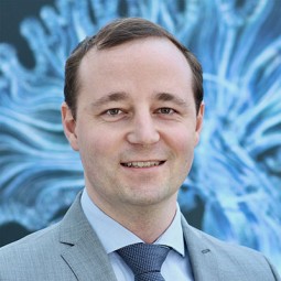 Prof. Andreas Horn